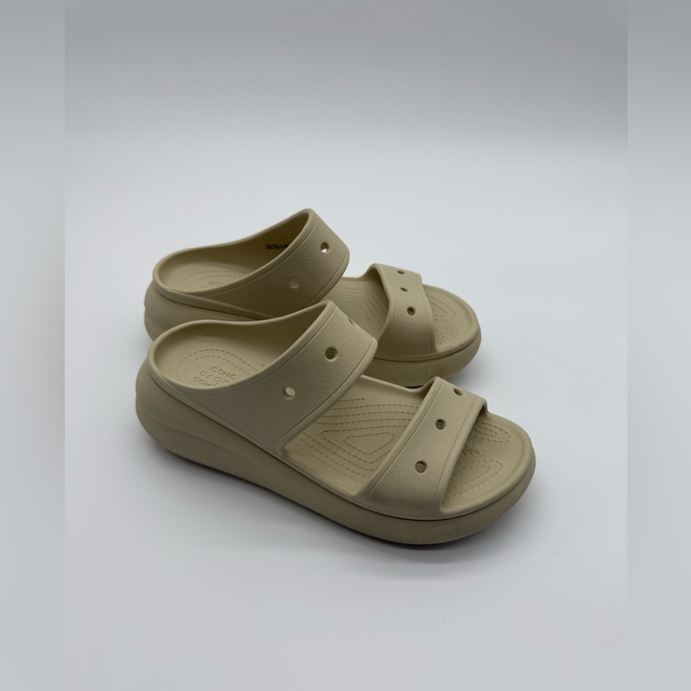 Crocs Classic Crush Platform Sandals Bone Color Sz. W 9 / M 7 - Picture 2 of 15
